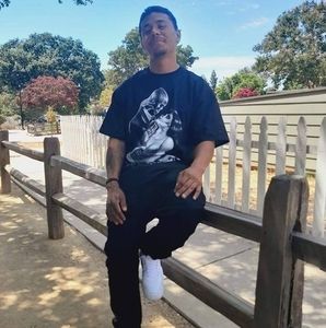 Meet your Posher, Rogelio